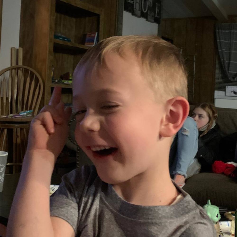 Meet your Posher, Leslie